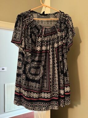 Style & Co. Navy, White, and Red Patterned Short-Sleeve Tunic